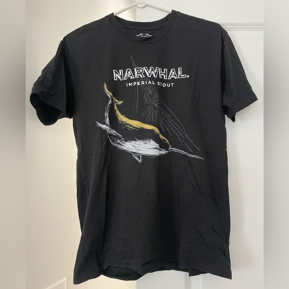 Medium men’s Sierra Nevada brewery narwal black t shirt